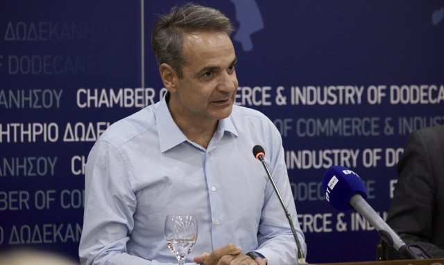 Μητσοτάκης: Στόχος είναι να αποκατασταθεί το συντομότερο η ζημιά στο φυσικό περιβάλλον της Ρόδου