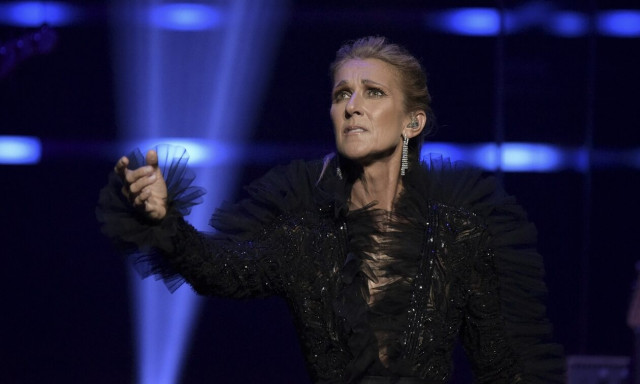 Σελίν Ντιόν: Ελπίζοντας σε ένα θαύμα - «Προσευχόμαστε να βρεθεί θεραπεία»