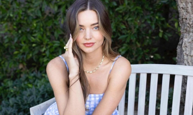 Μιράντα Κερ: Έγκυος για τέταρτη φορά το 40χρονο μοντέλο