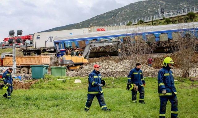 Τέμπη: Στους 15 οι κατηγορούμενοι για τη σιδηροδρομική τραγωδία