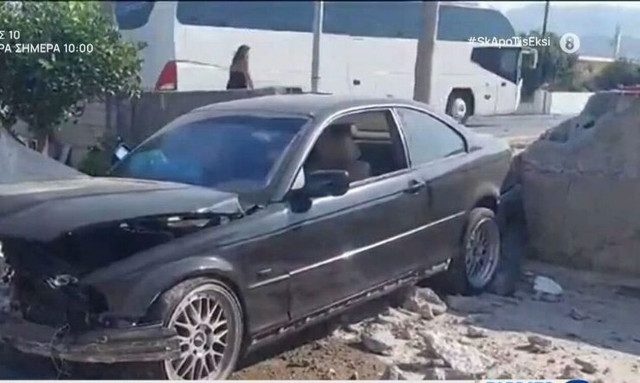 Κως: Τα τελευταία 30 χρόνια «καρφώθηκαν» στην αυλή του 21 οχήματα