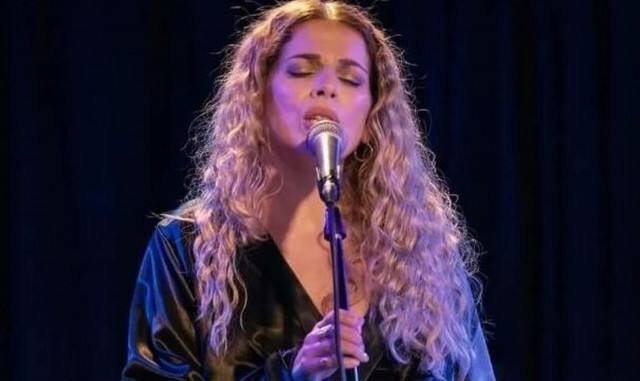 Γέννησε η Βιολέτα Ίκαρη