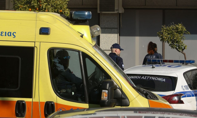 Ηράκλειο: Κάρφωσε το μαχαίρι στην κοιλιά του στη μέση του δρόμου