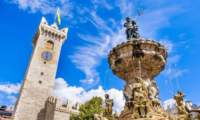 Φλωρεντία: Γερμανός τουρίστας βγάζει «σέλφι» και προκαλεί ζημιά στο σιντριβάνι του Ποσειδώνα