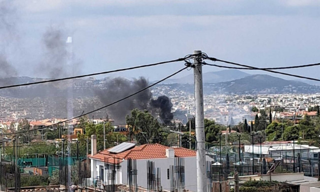 Φωτιά στο Χαλάνδρι: Κινητοποίηση της Πυροσβεστικής