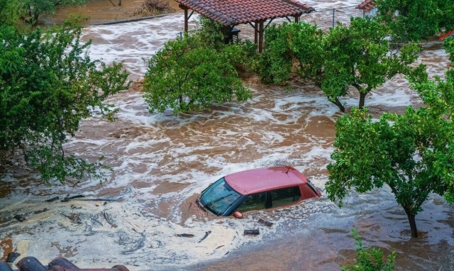 Κακοκαιρία Daniel - Αρτοποιός για Βόλο: «Μείνετε σπίτι σας - Μπορεί να βρεθείτε μέσα στη γη»