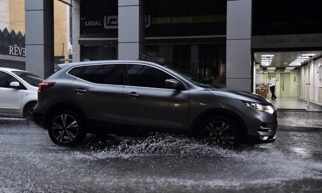 Κακοκαιρία Daniel: Διακόπτεται η κυκλοφορία σε περιοχές της Αθήνας