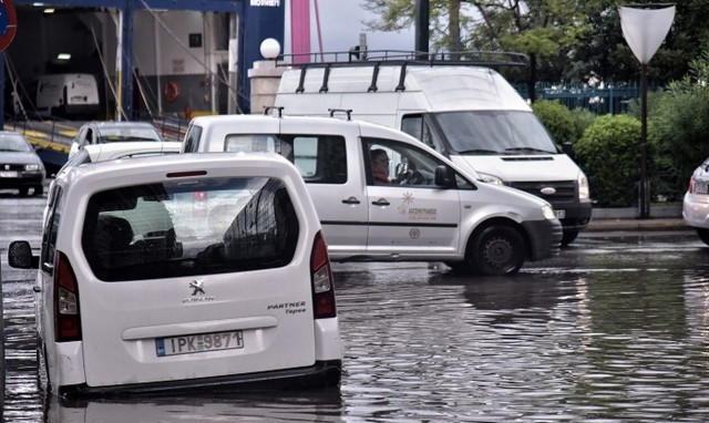 Νέες διακοπές κυκλοφορίας στην Αθήνα - Κυκλοφοριακό χάος στην πρωτεύουσα