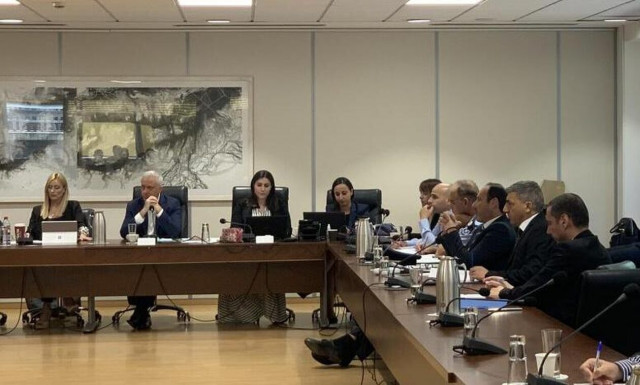 Κύπρος: Ολιγωρία παραδέχθηκε ο Αρχηγός Αστυνομίας για τα έκτροπα στη Λεμεσό