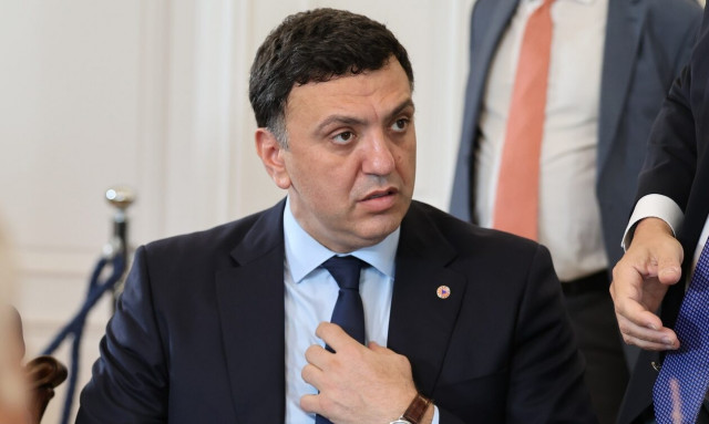 Κακοκαιρία Daniel: Έκτακτη ενημέρωση στις 15:00 από τον Βασίλη Κικίλια