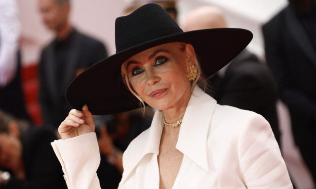 Εμανουέλ Μπεάρ: «Έχω πέσει θύμα αιμομιξίας ως παιδί» - Συγκλονίζουν οι αποκαλύψεις της ηθοποιού