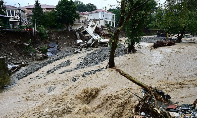 Κακοκαιρία Daniel: Επικίνδυνα φαινόμενα ως την Πέμπτη - Οδηγίες της Πολιτικής Προστασίας