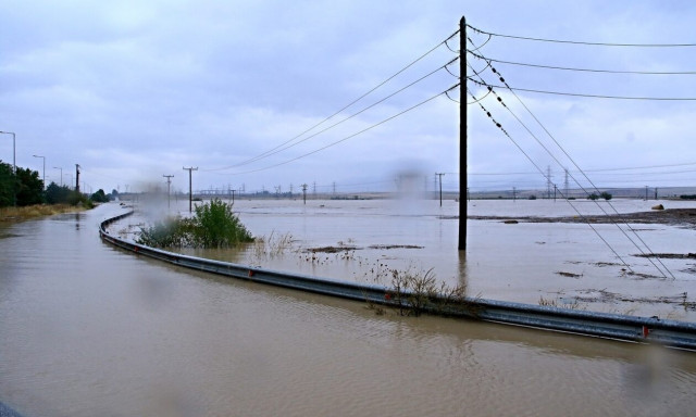 Πυροσβεστική: Το Κέντρο Επιχειρήσεων έλαβε 2.421 κλήσεις για βοήθεια