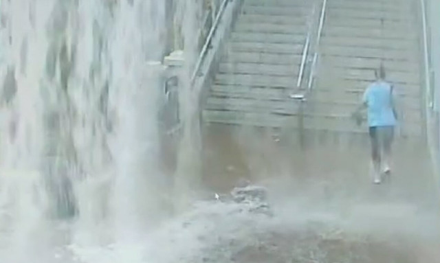 Κακοκαιρία Daniel: Κλειστός παραμένει ο σταθμός «Ευαγγελισμός» του Μετρό - Βίντεο με τις πλημμύρες