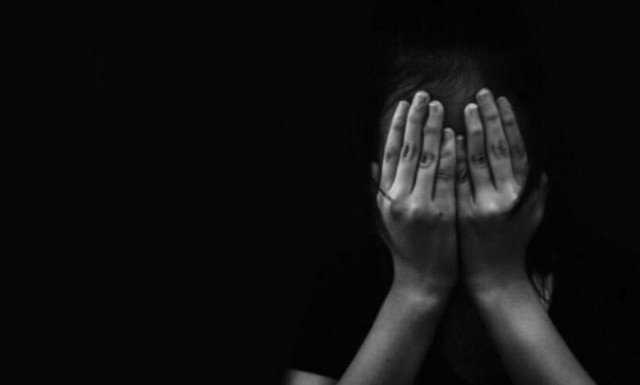 Κύπρος: Εφιαλτικές στιγμές για οικιακή βοηθό - Ληστές την έδεσαν και τη φίμωσαν