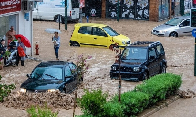 Κανονικά η κυκλοφορία οχημάτων στο Βόλο: Ήρθη η απαγόρευση