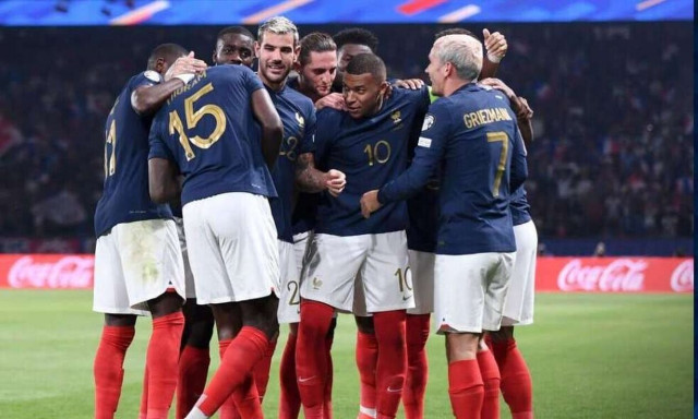 Προκριματικά Euro 2024: Ασταμάτητη η Γαλλία, δύο γκολ ο Σπόραρ στη Σλοβενία