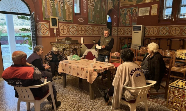 Κακοκαιρία Daniel:  Είκοσι άνθρωποι ξενύχτησαν στην εκκλησία στο Κάστρο της Λάρισας