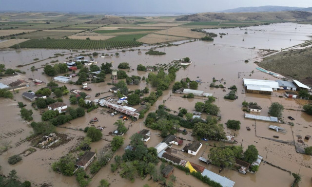 Kακοκαιρία Daniel: Ξεσπούν οι καλλιτέχνες για τη βιβλική καταστροφή
