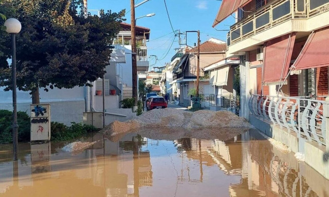 Larissa braces itself for more flooding from Pinios river