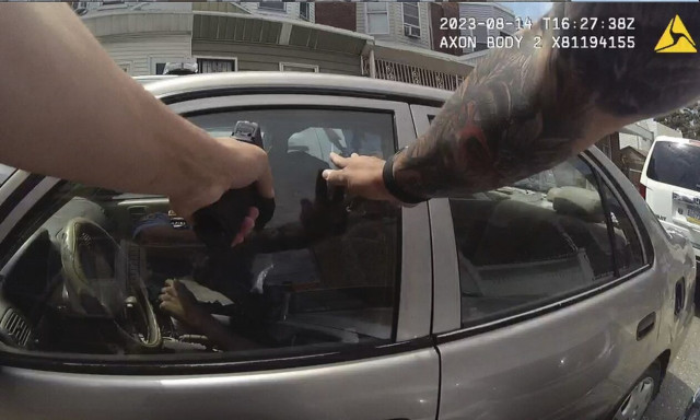 ΗΠΑ: Δίωξη κατά αστυνομικού που σκότωσε οδηγό σε καταδίωξη για τροχαίο