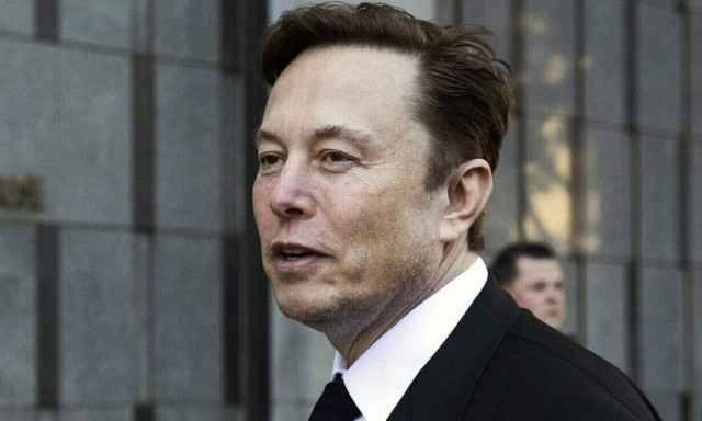 ΗΠΑ: Ο Μασκ λέει ότι εμπόδισε ουκρανική επίθεση κατά της ρωσικής ναυτικής βάσης στην Σεβαστούπολη