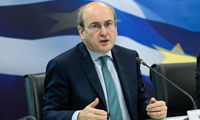 Χατζηδάκης για έκθεση DBRS: «Σημαντική εξέλιξη, σε μία δύσκολη συγκυρία»