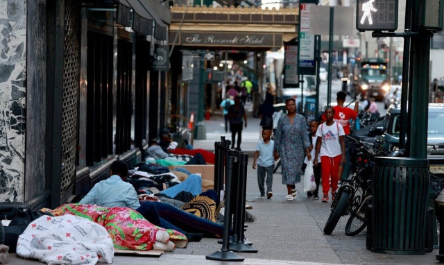 ΗΠΑ: Η μεταναστευτική κρίση «θα καταστρέψει» τη Νέα Υόρκη, κατήγγειλε ο δήμαρχος της πόλης