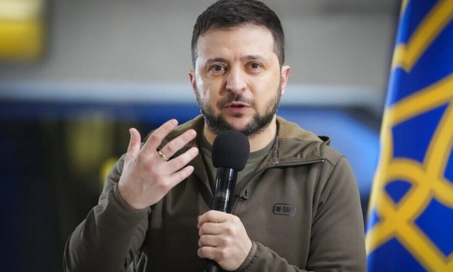 Ζελένσκι: Η Ρωσία ελπίζει ότι η στήριξη ΗΠΑ σε Κίεβο θα μειωθεί ενόψει εκλογών