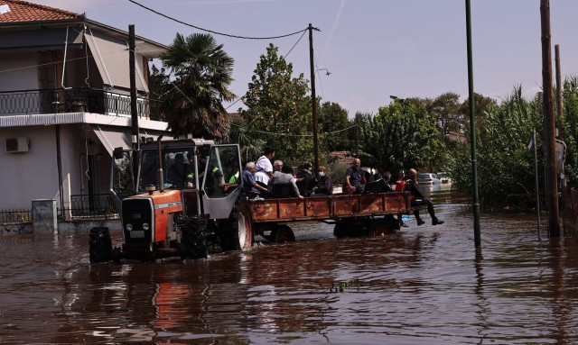 Κακοκαιρία Daniel: Η ΕΠΟ αποστέλλει νερό, τρόφιμα και είδη πρώτης ανάγκης για τους πληγέντες