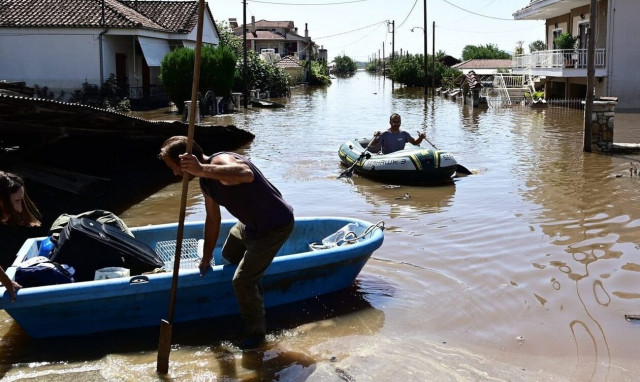 Κακοκαιρία Daniel - Ματίνα Παγώνη: Κίνδυνος για τη δημόσια υγεία - Αποφύγετε τρόφιμα και νερό