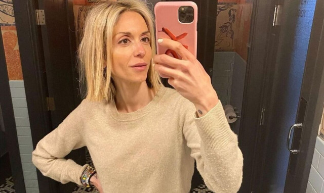 Συγκλονίζει η Σοφία Καρβέλα για την απεξάρτησή της από το αλκοόλ: «Είμαι διαλυμένη και φοβισμένη»