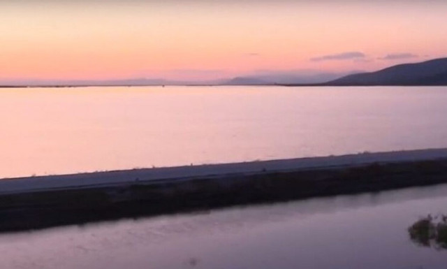 Κακοκαιρία Daniel: Απέραντη θάλασσα ο κάμπος στο Στεφανοβίκειο από τα νερά του Πηνειού