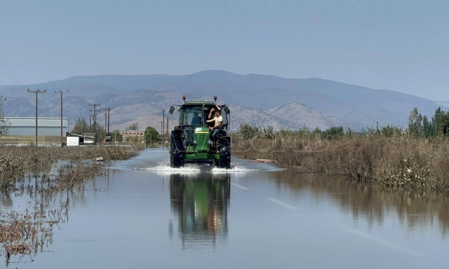 Κακοκαιρία Daniel: Στα λασπόνερα χάθηκε η φετινή παραγωγή βαμβακιού και καλαμποκιού