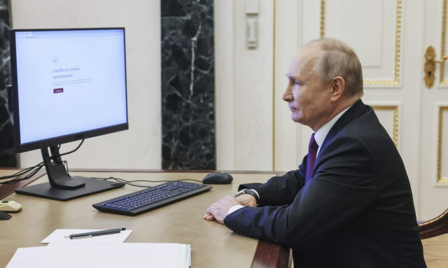 Κρεμλίνο: Ο Πούτιν δεν θα έχει ουσιαστικό αντίπαλο αν θέσει νέα υποψηφιότητα για την προεδρία