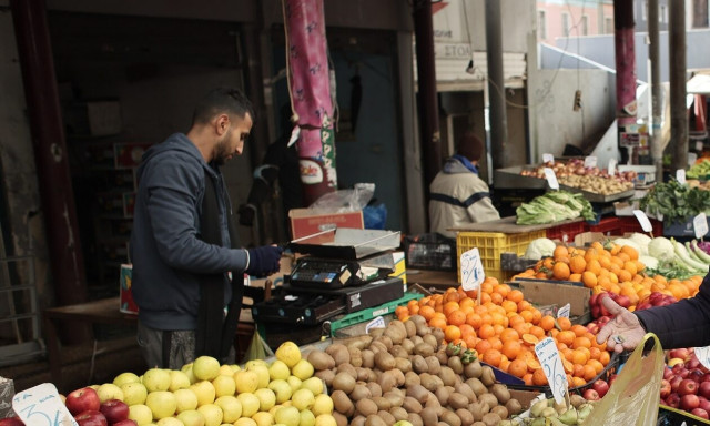 Κακοκαιρία Daniel: Έρχονται ανατιμήσεις σε κρέατα και γαλακτοκομικά - Εμφιαλωμένο νερό με «πλαφόν»