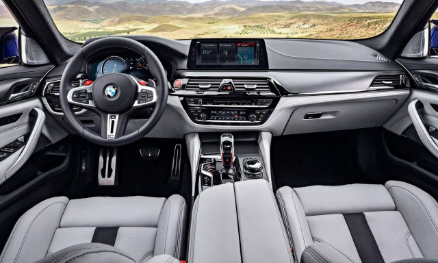 Τέλος η συνδρομητική υπηρεσία της BMW