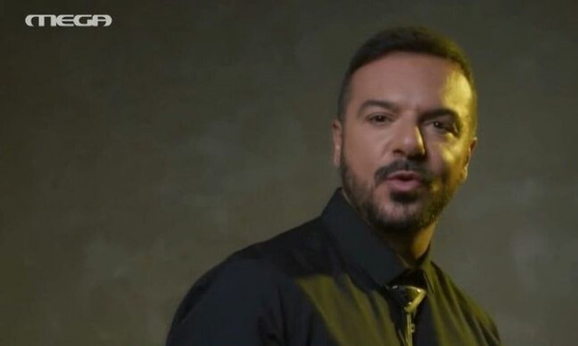 Τριαντάφυλλος σε Κατερίνα Καινούργιου: «Γιατί δεν παίρνεις τη Ναταλί Κάκκαβα στην εκπομπή σου;»