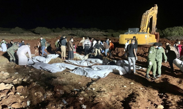 Εικόνες βιβλικής καταστροφής στη Λιβύη