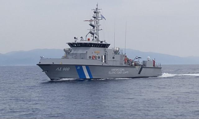 Σάμος: Εντοπισμός και διάσωση 35 μεταναστών στα Νησάκια