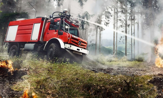 To Mercedes Unimog σε νέες περιπέτειες