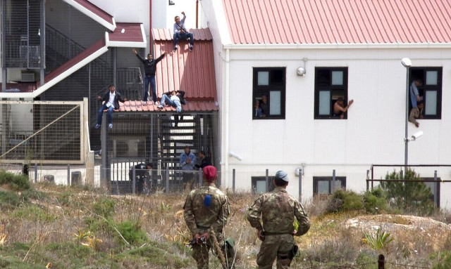 Τυνησία: Οι αρχές απαγόρευσαν την είσοδο σε αντιπροσωπεία του Ευρωπαϊκού Κοινοβουλίου