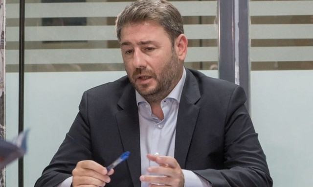 Ανδρουλάκης: Το επιτελικό κράτος της ΝΔ έχει βουλιάξει στον θεσσαλικό κάμπο