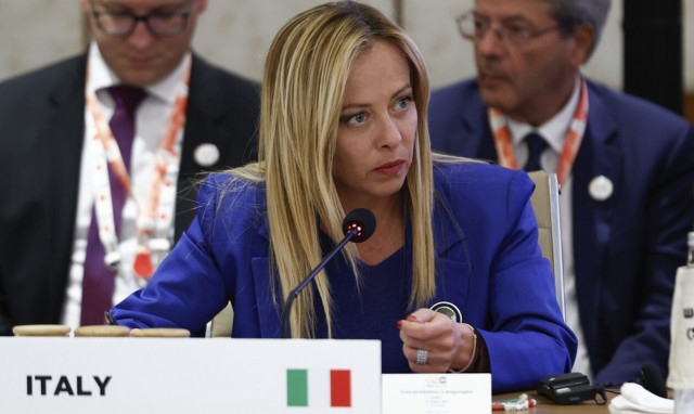 Μελόνι: «Αφόρητη η πίεση του μεταναστευτικού» -  Νέα μέτρα ανακοινώνει η κυβέρνηση