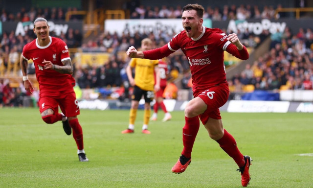 Premier League: «Διπλό» με ανατροπή για τη Λίβερπουλ