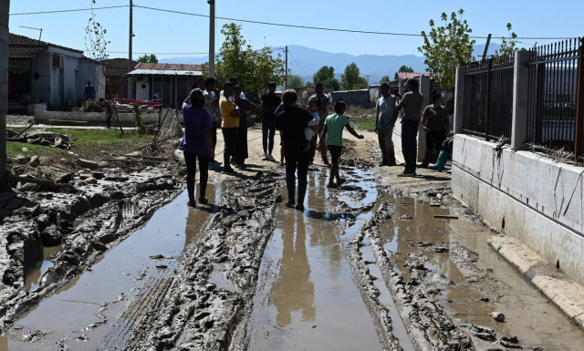 Κακοκαιρία Daniel: «Το 112 δεν χτύπησε σε εμάς», αναφέρει κάτοικος στο Κεραμίδι