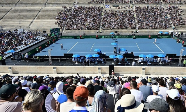 Στέφανος Τσιτσιπάς: Πρωτοφανής αποθέωση στο Καλλιμάρμαρο - Χιλιάδες κόσμος μέσα στη ζέστη (vids)