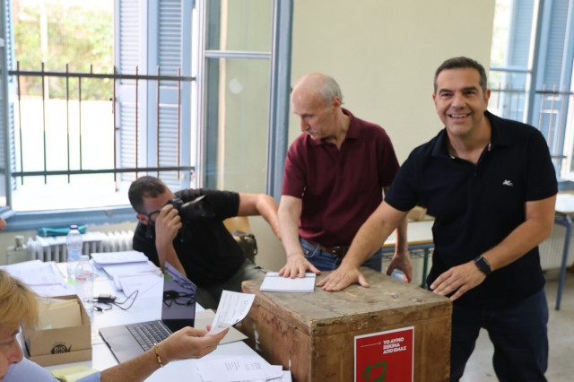 Εκλογές ΣΥΡΙΖΑ: «Εξαψήφια» η συμμετοχή, ξεπερνά κάθε προσδοκία - Το μήνυμα του Αλέξη Τσίπρα
