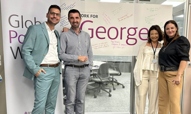 Οι άνθρωποι της Bristol Myers Squibb Ελλάδας τιμούν τους ασθενείς με καρκίνο του πνεύμονα