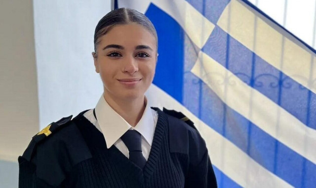 Μητέρα 20χρονης δόκιμης πλοιάρχου: «Πριν μπει στο πλοίο εμφάνισε κάποια εξανθήματα»